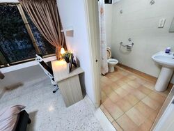 Eastwood Green (D16), Terrace #529755661